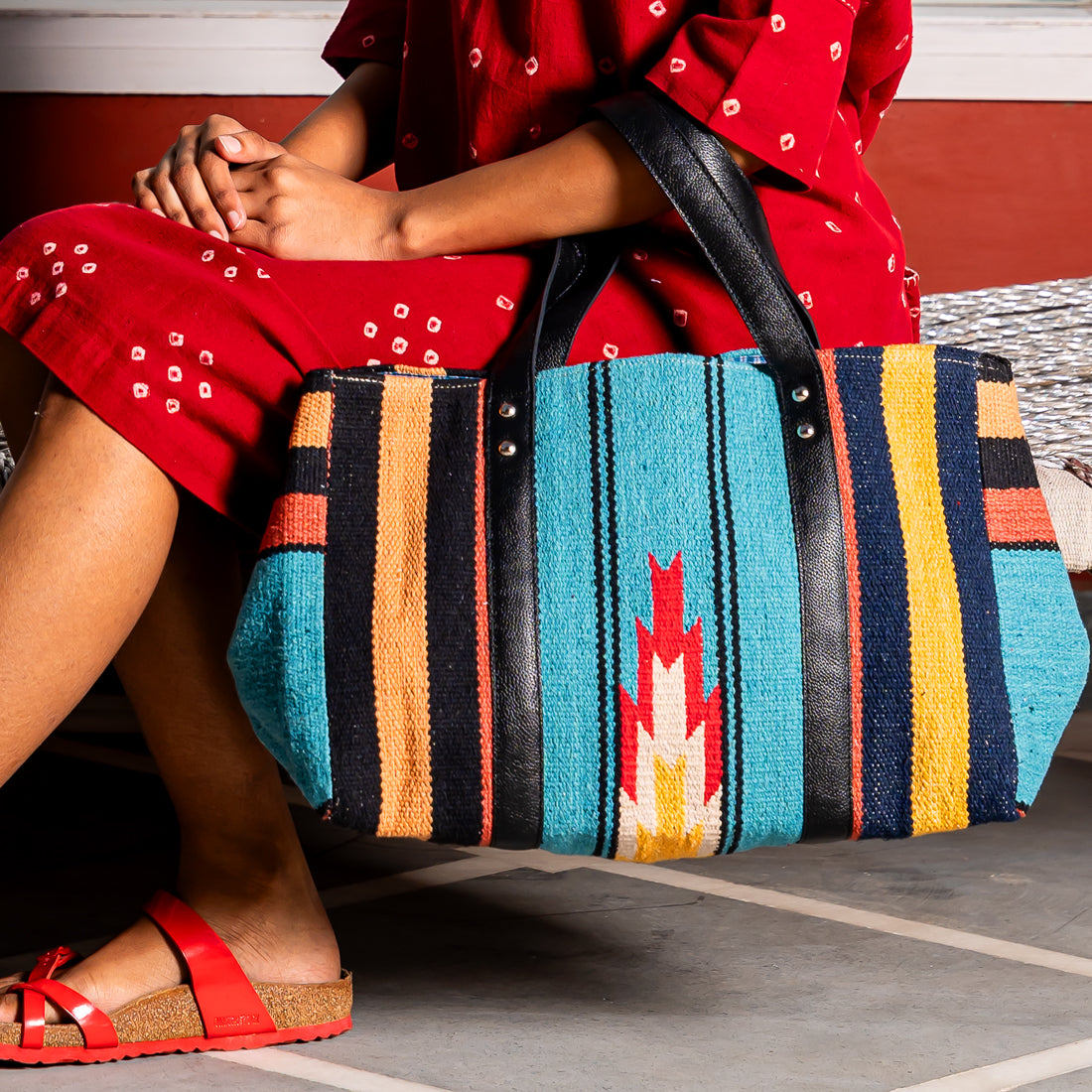 DHURRI SMALL TOTE - 001