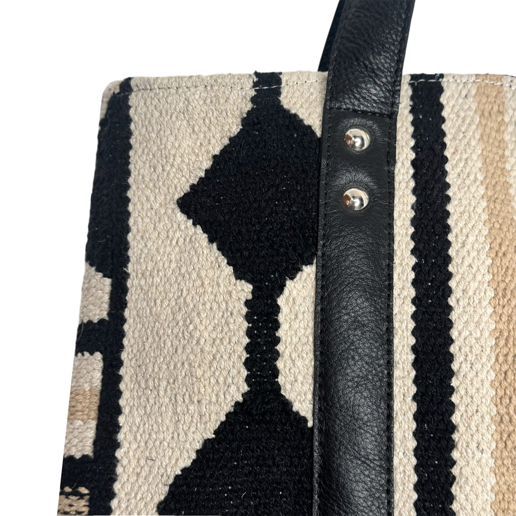 DHURRI SMALL TOTE SSP - 004