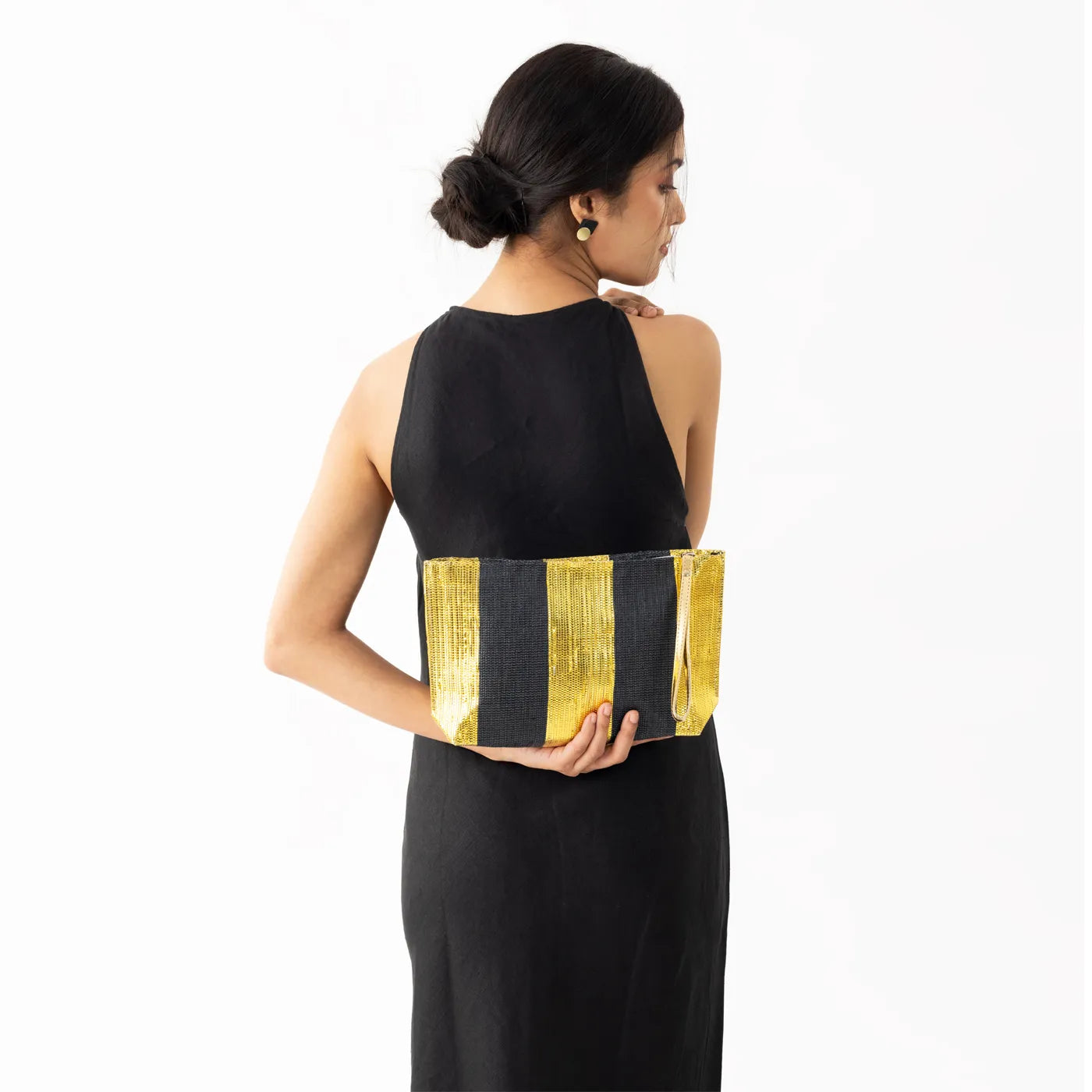 METALLIC CLUTCH - BLACK GOLD BANDS