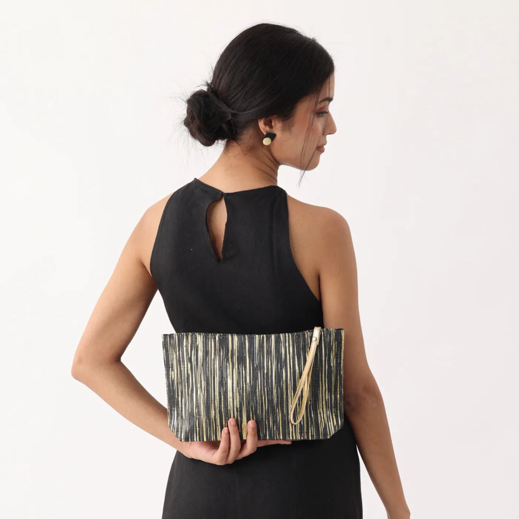 METALLIC CLUTCH - BLACK GOLD IKAT